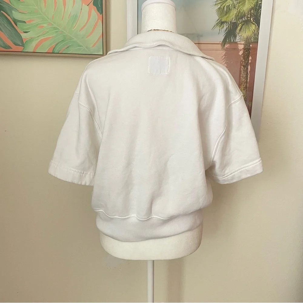 Abercrombie & Fitch Quarter-Zip Short Sleeve Sweatshirt in Medium - Picture 5 of 5